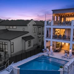 Reynolds Rooftop Sky Lounge & Pickleball