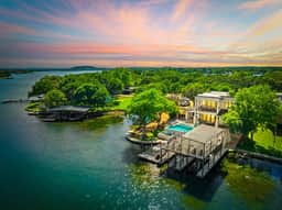 Highland Harmony, Infinity Pool, Hot Tub, Kayaks - Image 5
