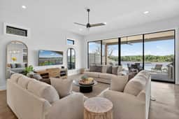 Sunset Oaks Estate I with Infinity Pool - Image 3
