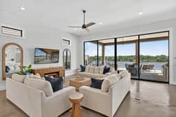 Oaks Sunset II | Concierge Services - Image 3