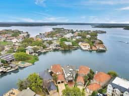 Diagonal Dreams Lake House | Concierge Services - Image 5