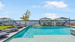 Side by Side Lux Homes } Concierge Services - Image 3
