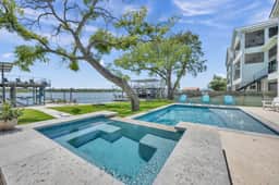 Rolling Waves Haven | Concierge Services Available - Image 2
