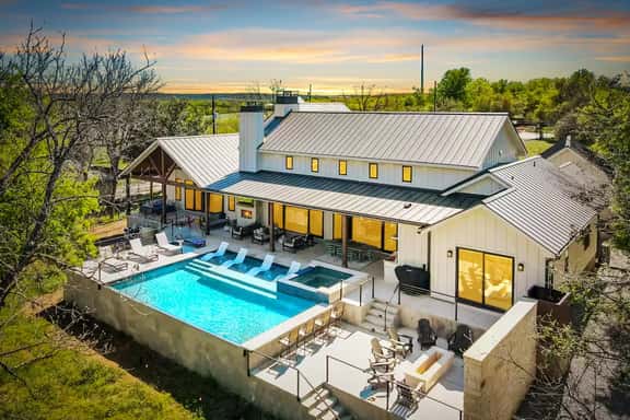 Lakeview Landing | Concierge Services - Image 1