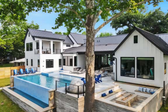 Palm Paradise on Lake LBJ | Concierge Services - Image 1