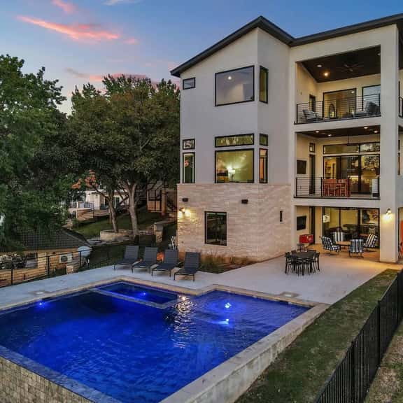 LBJ Bliss Retreat | Concierge Services | Promos Available - Image 1