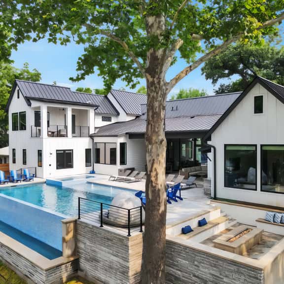Palm Paradise on Lake LBJ | Concierge Services - Image 1
