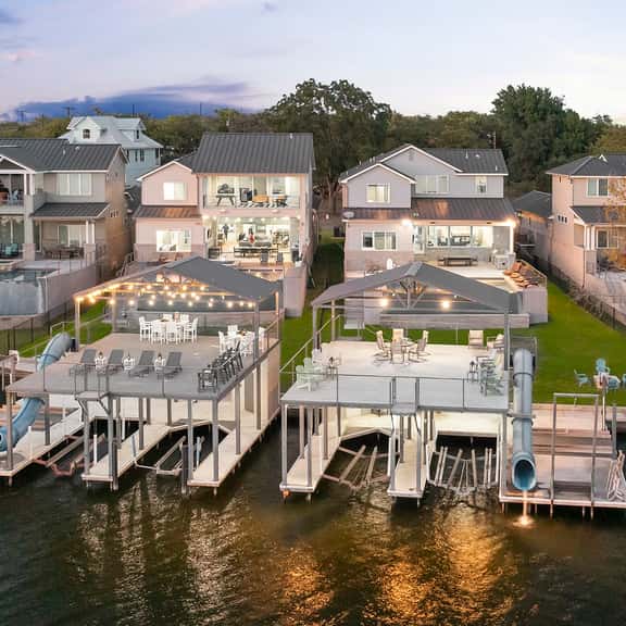 Side by Side Lux Homes } Concierge Services - Image 1