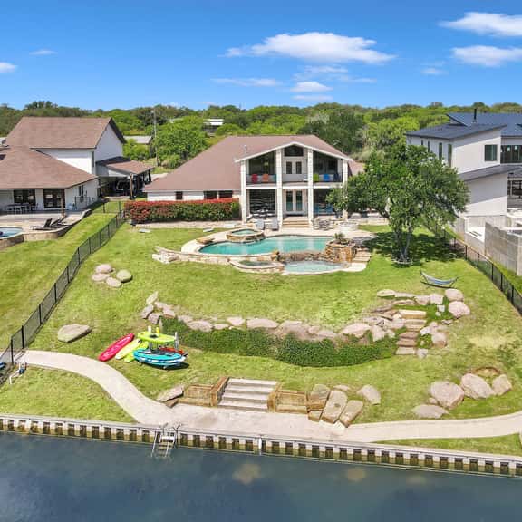 Lazy Getaway on The Cove | Concierge Services - Image 1