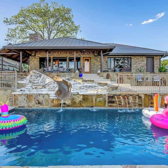 Good Vibes on Bluebonnet | 2 Pools, Waterslide & Boat Dock - Image 1