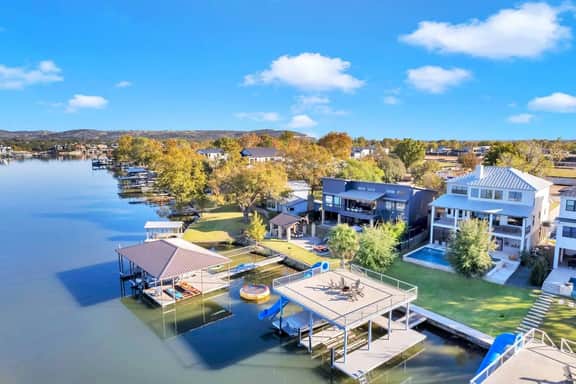 Lakeside 499 | Concierge Services - Image 4