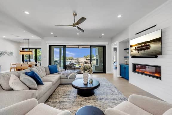 The Captain's Cove at 110 | Concierge Services - Image 3