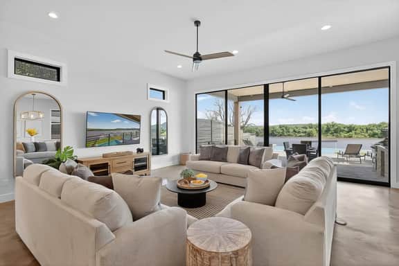 Sunset Oaks Estate I with Infinity Pool - Image 3