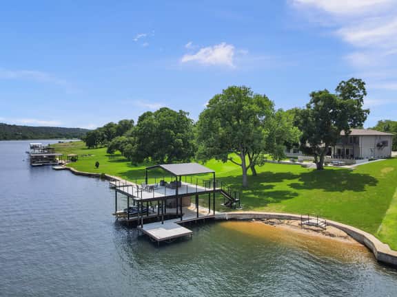 The Retreat on Lakeshore | Concierge Services - Image 2