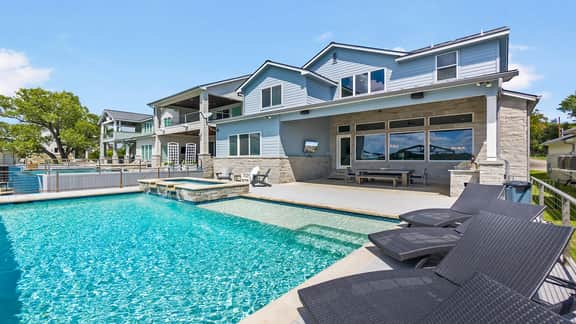 Side by Side Lux Homes } Concierge Services - Image 2