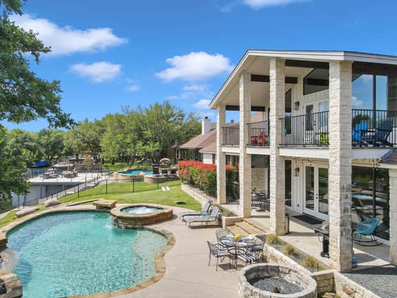 Lazy Getaway on The Cove | Concierge Services - Image 5