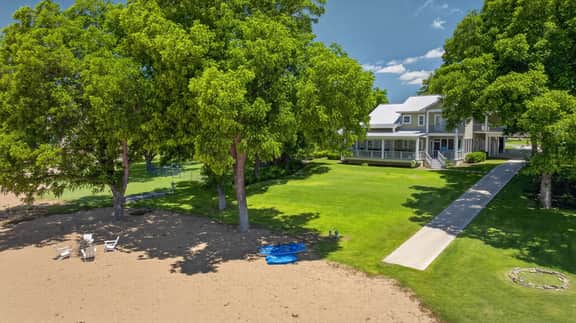Beach House on River Oaks | Concerige Services - Image 3