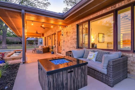 Good Vibes on Bluebonnet | 2 Pools, Waterslide & Boat Dock - Image 5