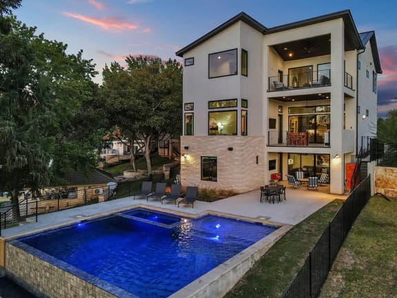LBJ Bliss Retreat | Concierge Services | Promos Available - Image 1