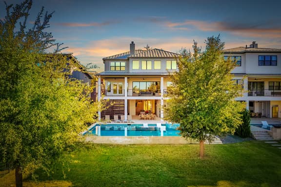 Lakeside 499 | Concierge Services - Image 1