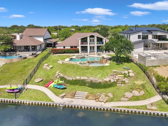 Lazy Getaway on The Cove | Concierge Services - Image 1