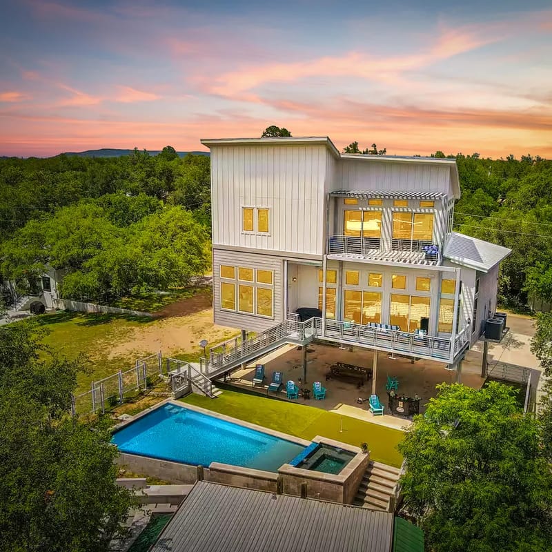 The Elevated Retreat | Concierge Services