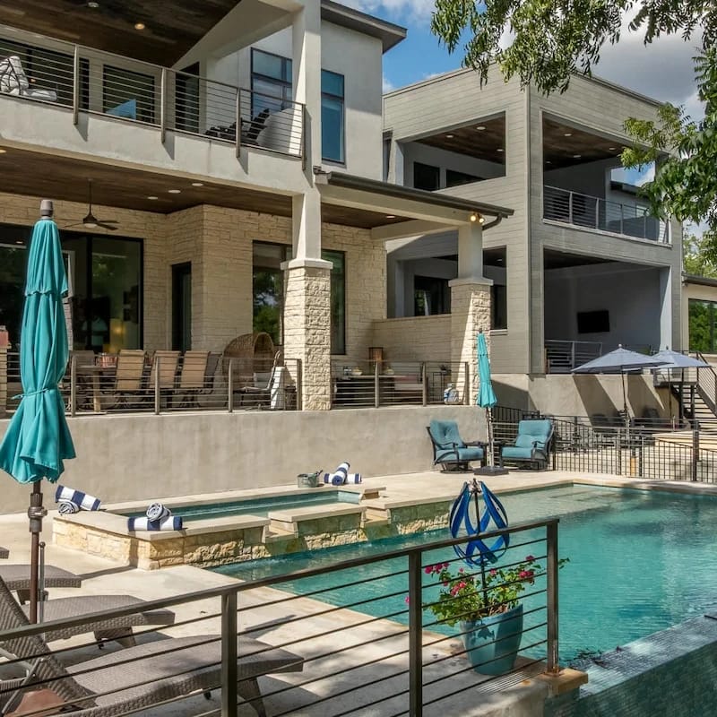 Lakeshore Landing | Concierge Services